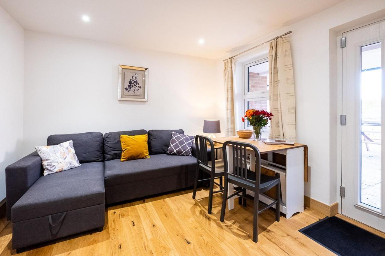 Three Tuns Apartments - Sycamore Pettistree Екстериор снимка